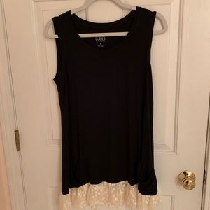 LOGO blacks Tunic with White Lace